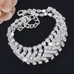 ❤️gorgeous all diamond square silver bracelet